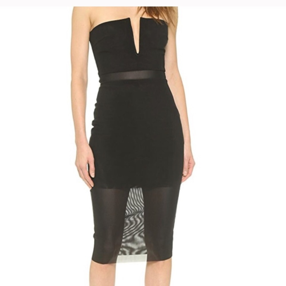“Nefertiti” dress